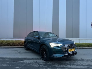 Audi e-Tron 55 quattro S edition 95 kWh black edition / Pano / S-Line / Afn. Trekhaak