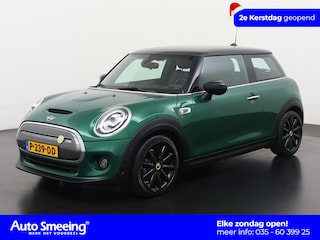 Mini Mini Charged 33 kWh | SOH 95% | Head-up display | Leder | Camera | Digital Cockpit | Zondag Open!