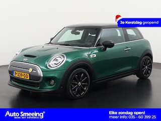Mini Mini Charged 33 kWh | SOH 95% | Head-up display | Leder | Camera | Digital Cockpit | Zondag Open!