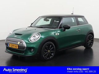 Mini Mini Charged 33 kWh | SOH 95% | Head-up display | Leder | Camera | Digital Cockpit | Zondag Open!