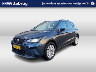 Seat Arona 1.0 TSI Style Business Intense / Carplay / Navigatie / Verwarmbare voorstoelen / Parkeersensoren achter