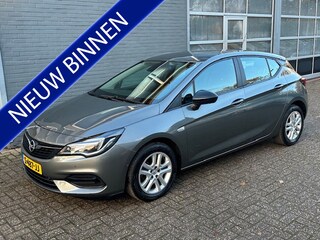 Opel Astra 1.2 Business Edition/ Incl afl.pakket en 12 mnd Bovag garantie