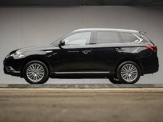 Mitsubishi Outlander Sport 2.4 PHEV Intense (APPLECARPLAY,CAMERA,PDC,STOELVERWARMING,CRUISE,SPORTSTOELEN,LM VELGEN,NETTE STAAT)