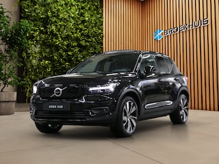 Volvo XC40 Recharge P8 AWD R-Design | Panoramadak | Harman/Kardon | 360 Camera | Trekhaak | 20" Velgen