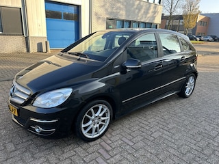 Mercedes-Benz B-klasse 160 BlueE. Bns Cl. STOELVW PDC AIRCO BLUETH NAP!