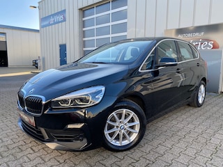 BMW 2-serie Tourer 218i Executive Automaat / Clima / Cruise / Navi / PDC V&A / Trekhaak