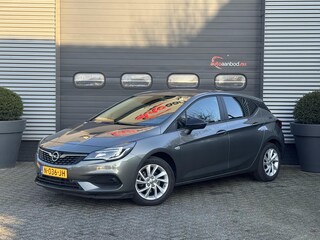 Opel Astra 1.2 Blitz Elegance | Navigatie | Parkeersensoren | Stoel/Stuurverwarming | Lichtmetalen Velgen |