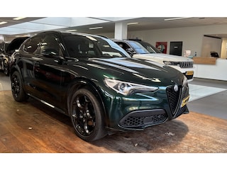 Alfa Romeo Stelvio 2.0 T AWD Veloce | 280 PK | 21 inch | 12 maanden BOVAG |