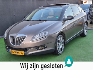 Lancia Delta 1.8-16V Di Platino AUTOMAAT DAK !
