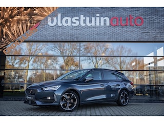 Cupra Leon 1.5 eTSI Business Edition , Trekhaak, Achteruitrijcamera, Apple Carplay/Android