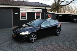 Volvo V40 2.0 T4 R-DESIGN 190PK Stoelverwarming navi