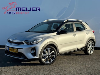 Kia Stonic 1.0 T-GDi DynamicLine Sportvelgen | Cruise | Airco | Parkeersensoren | Navigatie | Camera | Carplay !!
