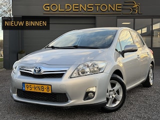 Toyota Auris 1.8 Full Hybrid Aspiration 2e Eigenaar,Afn.Trekhaak,Clima,Cruise,Lm velgen,Parrot,N.A.P,5 Deurs,Apk tot 07-2026