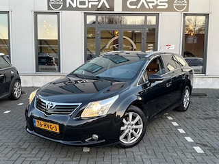 Toyota Avensis Wagon 2.0 VVTi Panoramic Business Special|Trekhaak