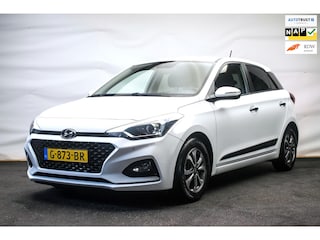 Hyundai i20 1.0 T-GDI Premium [ Keyless Camera Carplay Trekhaak LED DAB Climate Control ]