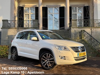 Volkswagen Tiguan 2.0 TSI R-line 4Motion Dsg Panorama Leder Navi Climate Cruise Ctr Trekhaak Stoelverwarming Full Options