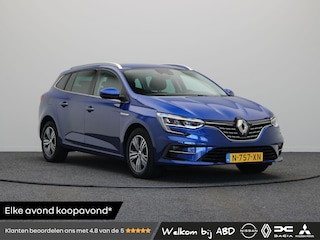 Renault Mégane Estate TCe 140pk EDC/Autom. Intens | Navigatie | Climate control | Parkeersensoren voor en achter | Apple carplay / Android auto |