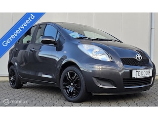 Toyota Yaris 1.3 VVTi Dynamic