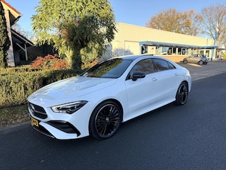 Mercedes-Benz CLA 180 AMG 136PK AUT•Pano•Burmester•Headup