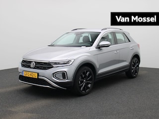 Volkswagen T-Roc 1.0 TSI Life | 18 Inch Velgen | Camera | parkeersensoren | Led | Cruise Control | Apple carplay |