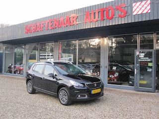 Peugeot 2008 1.2 PureTech Allure in nieuw staat apk 11-11-2026