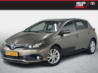 Toyota Auris 1.8 Hybrid Dynamic Trekhaak Navi Cruise