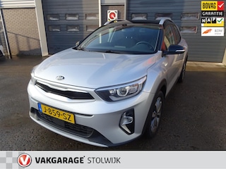 Kia Stonic 1.0 T-GDi MHEV Dynamic Plus Line, Trekhaak, AUR Camera, Luxe uitvoering.