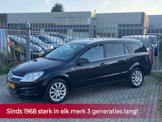 Opel Astra Wagon 1.6 Executive! NL AUTO NAP! 1e eigenaar! Leer l Navi l Cruise l Trekhaak l Airco l Stoelverwarming l TOPSTAAT