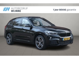 BMW X1 sDrive20i 192pk Aut. High Executive | M Sport | Navi | Climate | Panoramadak | Head-up Display | Elektrische Achterklep | Stoelverwarming | PDC | Trekhaak