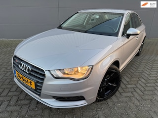 Audi A3 Limousine 1.4 TFSI Ambiente Pro Line Plus*Automaat*NAVI*StoelVerwarming*Velgen*Cruise*Climat-Airco*APK*Bluetooth