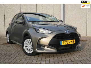 Toyota Yaris 1.5 Hybrid Automaat,Camera,Apple Car play,Org NL,All seasons,Navi,BTW auto