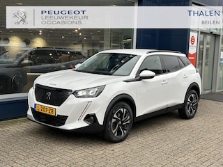 Peugeot 2008 1.2 Turbo 100 PK Allure Pack | Trekhaak 1200KG | Navigatie | Keyless Start | Lichtmetaal | Camera | Parkeersensoren Achter | Cruise Control | Climate control | LED Dagrijverlichting | 17" Lichtmetalen Velgen | Hoge Zitpositie |