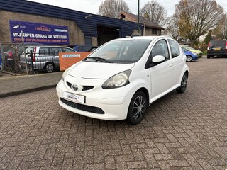 Toyota Aygo 1.0-12V + AIRCO APK