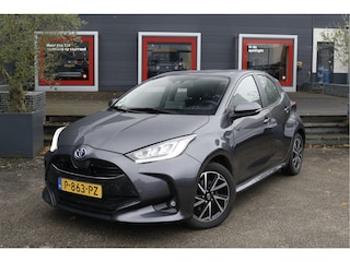 Toyota Yaris 1.5 Hybrid Dynamic Sesoren achter | key less Entry