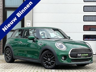 Mini Mini 1.5 MINI Chili Turbo 102 PK / Airco / Navigatie / Apple CarPlay / Leder Sport Int / 16"Black Spoke Velg / Park Sensors / LED / All Black Pack / 1e Eigenaar!