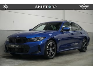 BMW 330e M-Sport | Schuifdak | Head Up | Adapt. Cruise Control