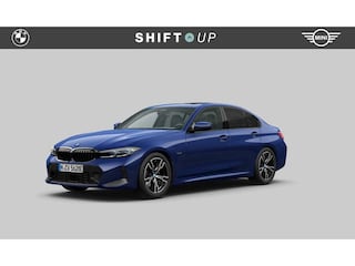 BMW 330e M-Sport | Schuifdak | Head Up | Adapt. Cruise Control