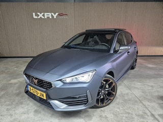 Cupra Leon 1.4 e-Hybrid VZ Copper Edition | Pano | Camera | Sfeerverlichting | VOLL |