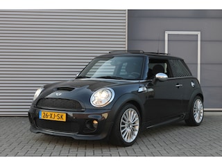 Mini Mini 1.6 Chili I Aut. I 175 PK I Pano.dak I John Cooper Works pakket