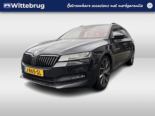 Skoda Superb Combi 1.5 TSI 150pk DSG Sportline / Panoramadak / 19" LMV / Leder-Alcantara / Memory / Trekhaak / Navi / Camera / Keyless / LED Matrix / Elek. Achterklep / Stoelverwarming