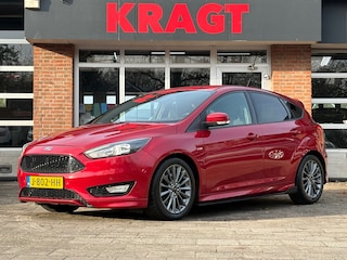 Ford Focus ST-Line 1.5 150 PK - AUTOMAAT - SYNC3 - 17" lichtmetaal - sportief!