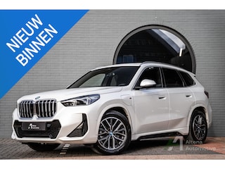 BMW X1 xDrive30e M-sport, panoramadak, comfortacces, camera, btw