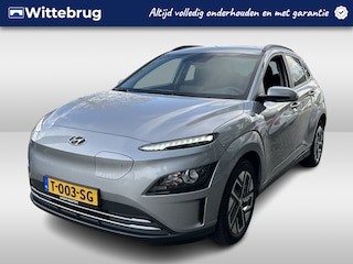 Hyundai Kona EV Pure 64 kWh **WORDT VERWACHT** | APPLE / ANDROID NAVIGATIE | PARKEERCAMERA | LONG RANGE