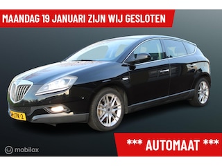 Lancia Delta 1.8-16V Di Oro, Automaat, Schuifdak, Navi, Clima, Pdc, Cruise, Alcantara, Nieuwe Distributie, remmen en banden, goed onderhouden auto