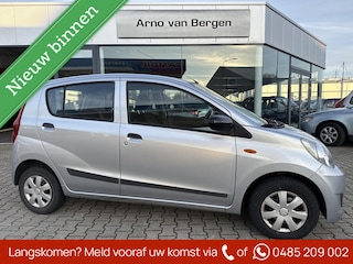 Daihatsu Cuore 1.0 Trend, AUTOMAAT, airco, stuurbekrachtiging, achterbank verschuifbaar en klapbaar.