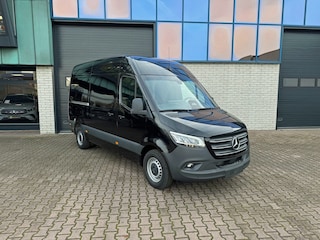 Mercedes-Benz Sprinter 317 L2H2 2x Schuifdeur Alarm kl3 Adaptieve cruise Digitale binnenspiegel Pro Trekhaak 3.5T Smartphone integratie Stuurwiel verwarming 270gr Deuren Betimmering
