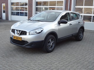 Nissan Qashqai 1.6  Trekhaak , Lmv ,Airco