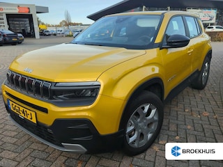 Jeep Avenger Altitude 54 kWh Navigatie | Keyless | Elektrische achterklep | | Apple Carplay/Android Auto|telefoonintegratie premium | Keyless entry | Keyless start