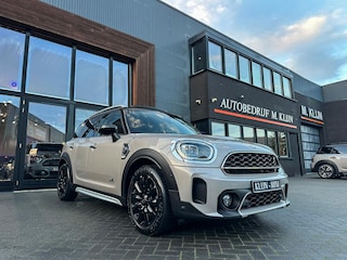 Mini Countryman 2.0 Cooper S E ALL4 ALL4 aut 220pk/Rooftopgrey/Pano/Camera/bomvol
