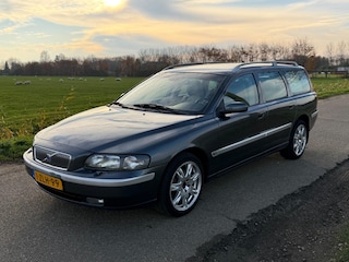 Volvo V70 2.4 Edition II APK 02-2026 Airco Edition ||| Leder